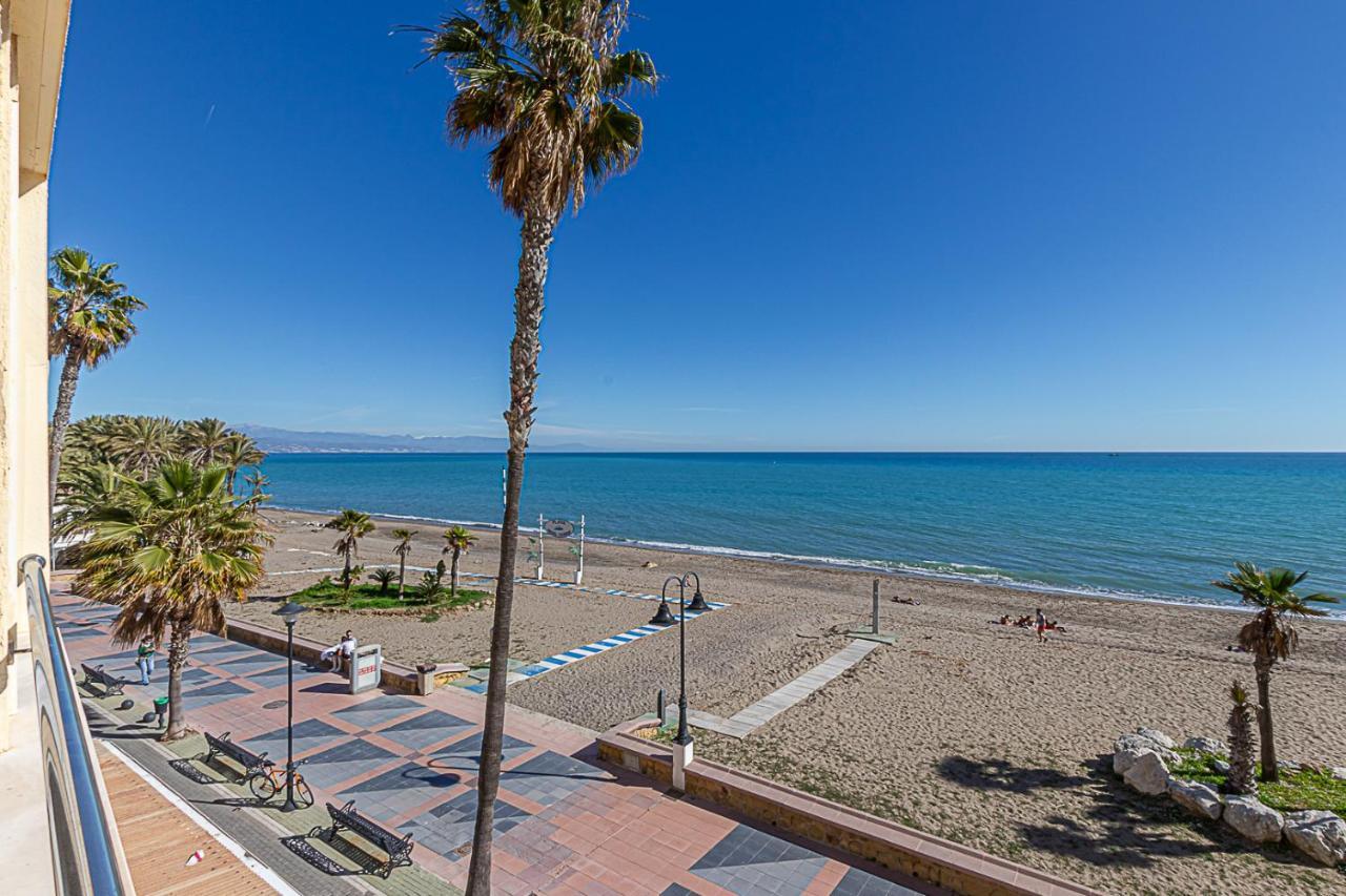 Fantastic Views , On The Beach Best Location In Торремолинос Экстерьер фото